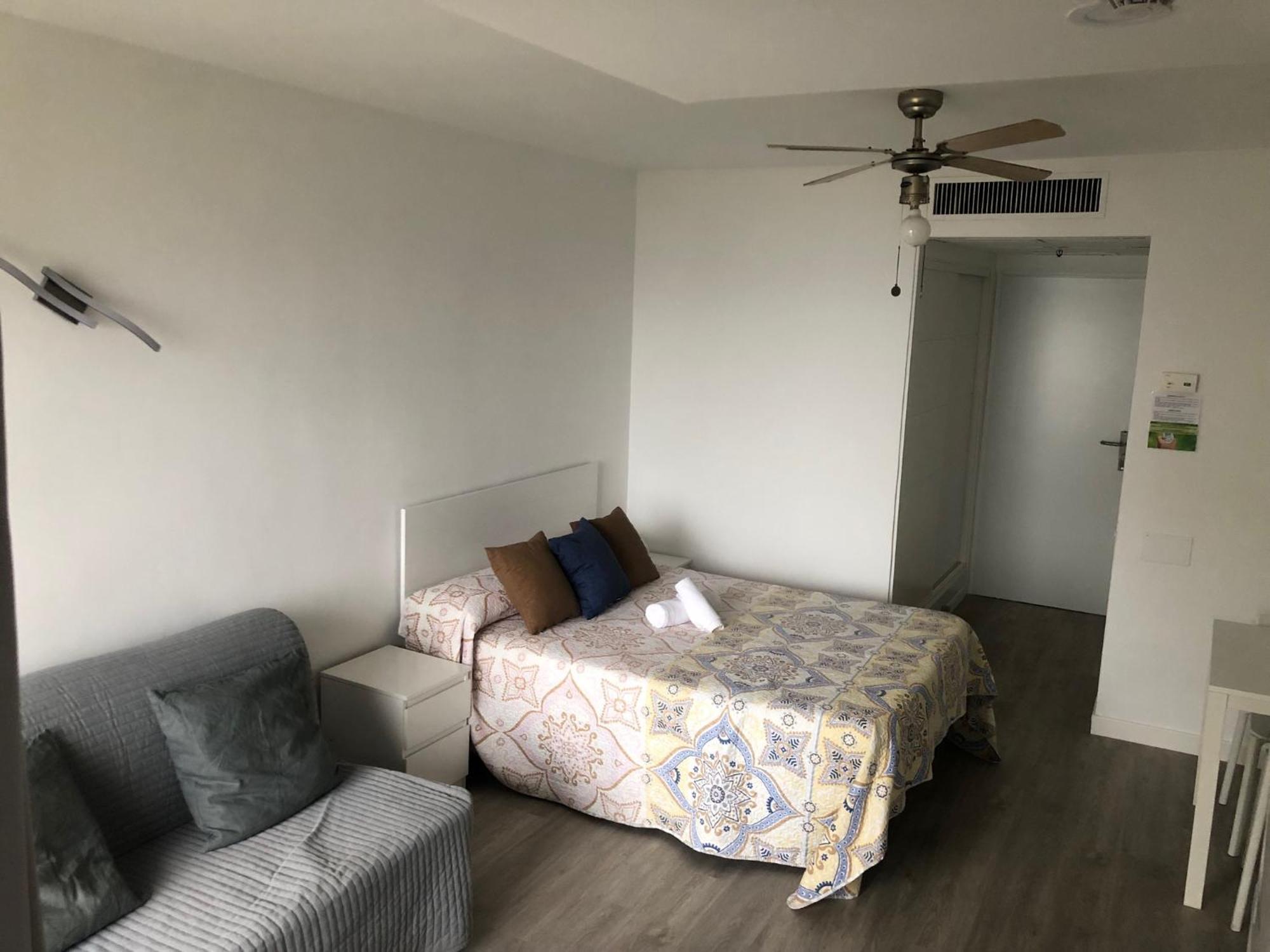 Torremolinos Carihuela 1ª Linea Playa Apartman Kültér fotó