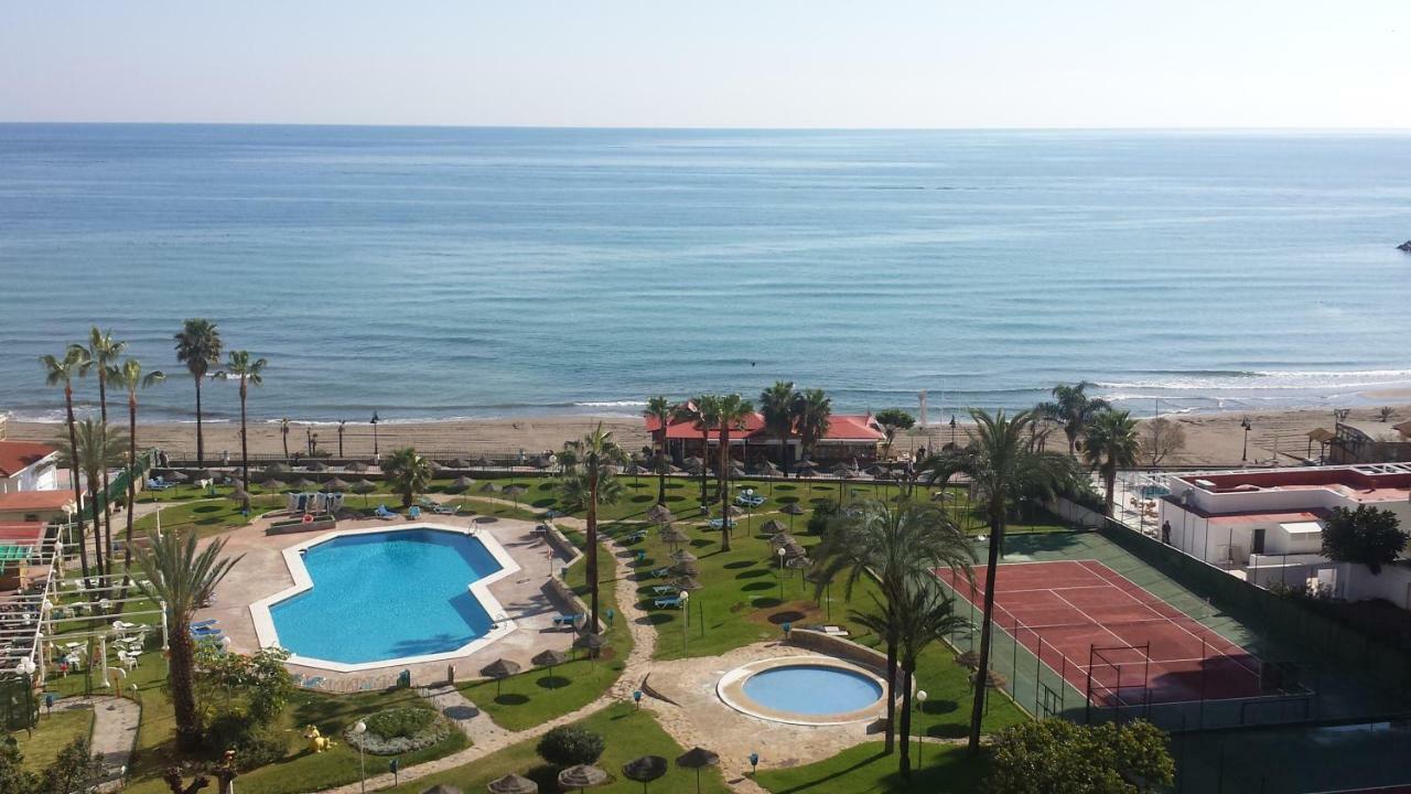 Torremolinos Carihuela 1ª Linea Playa Apartman Kültér fotó